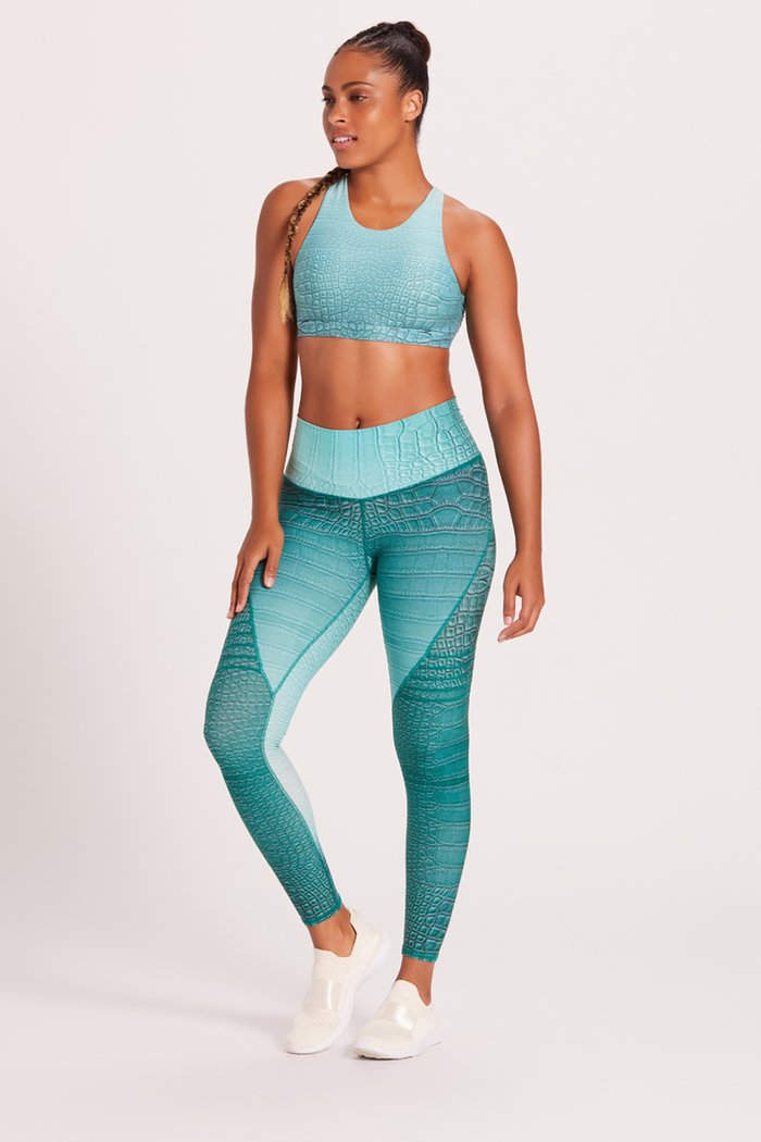 Hot Yoga Clothings: Yoga Leggings, Shorts & Bras - WEDOYOGA