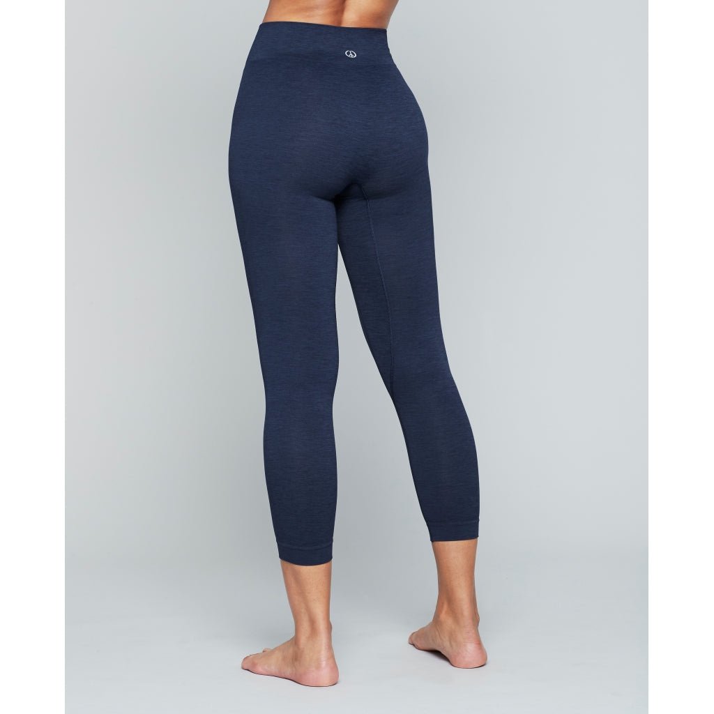 Shop Seamless Leggings 7/8 Aura Blue WEDOYOGA